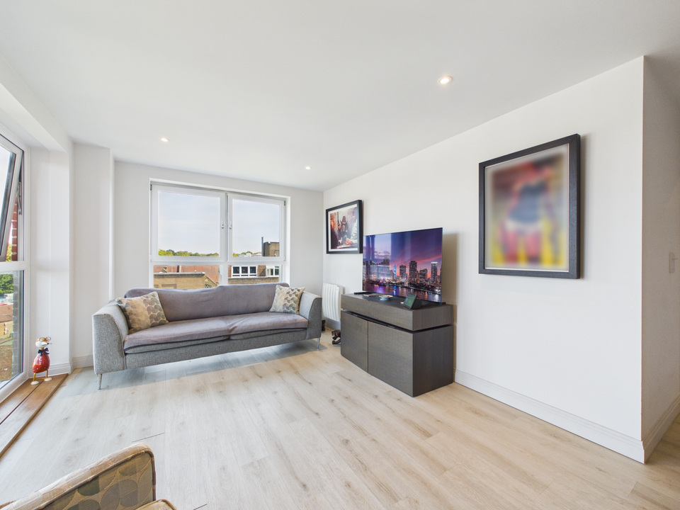 2 bed apartment for sale in The Paperyard East, Worthing Road, Horsham  - Property Image 3