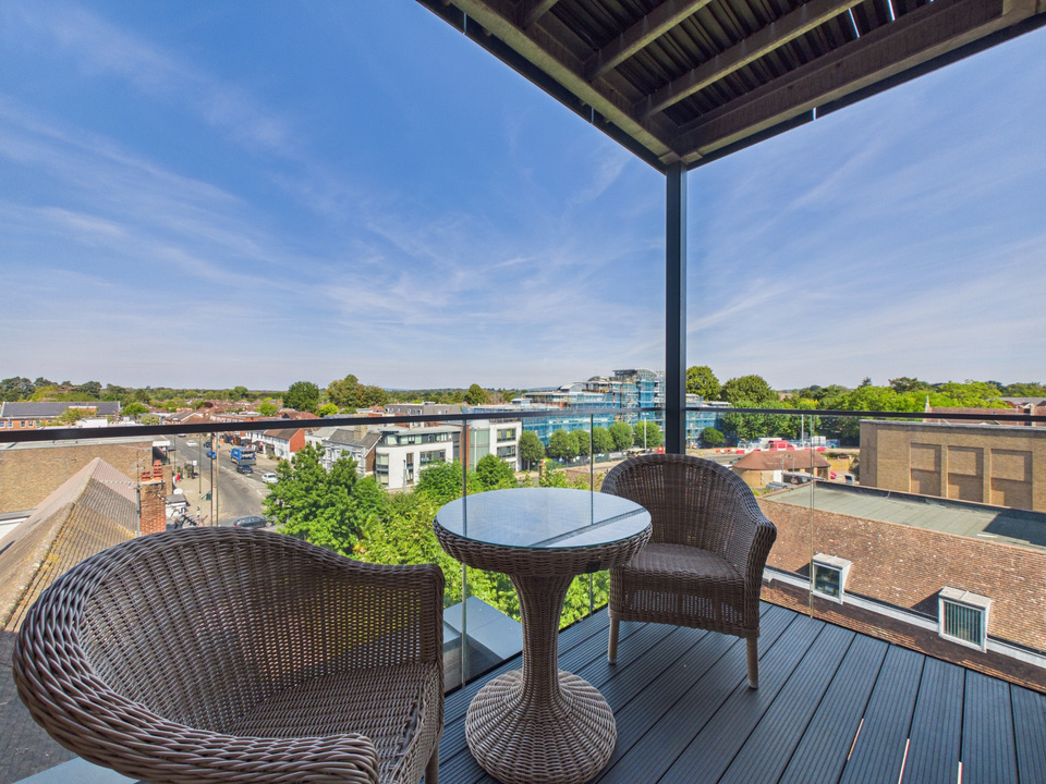 2 bed apartment for sale in The Paperyard East, Worthing Road, Horsham  - Property Image 10