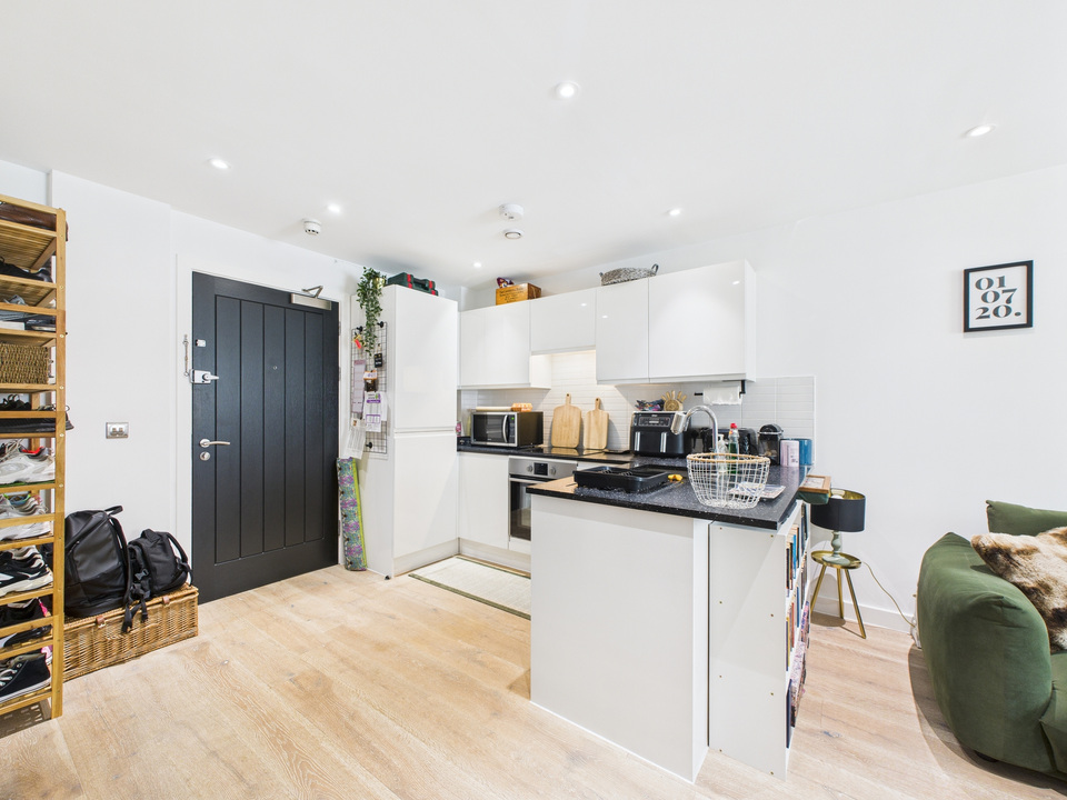 1 bed apartment for sale in Horsham Gates Two, North Street, Horsham  - Property Image 2