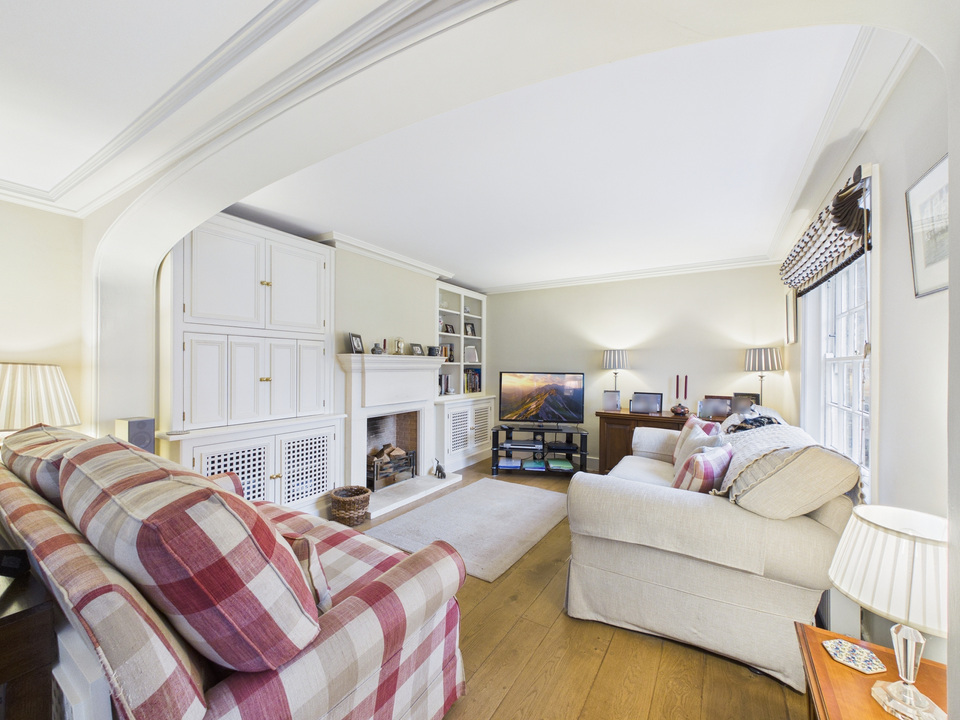 3 bed detached house for sale in Cedar Lea, Pound Lane, Mannings Heath, Horsham, West Sussex - Property Image 4