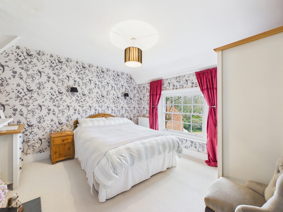 3 bed detached house for sale in Cedar Lea, Pound Lane, Mannings Heath, Horsham, West Sussex - Property Image 6