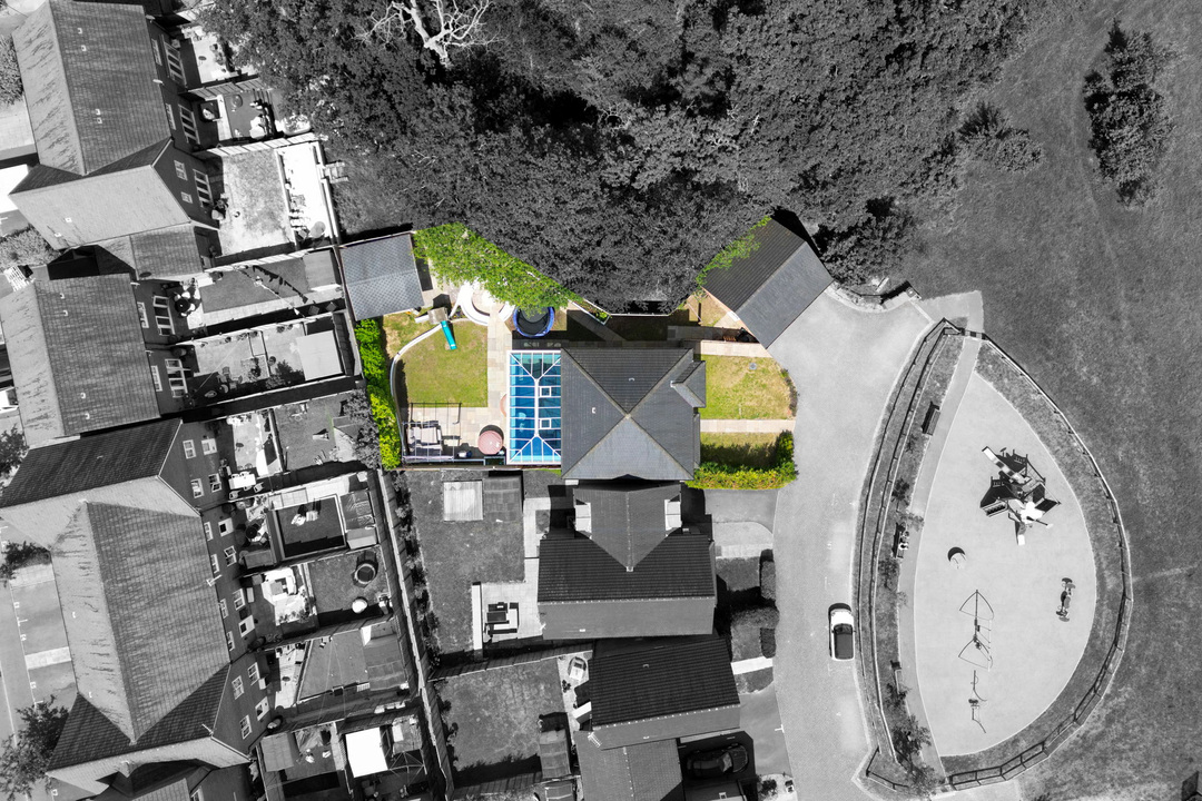 4 bed detached house for sale in Roman Lane, Southwater