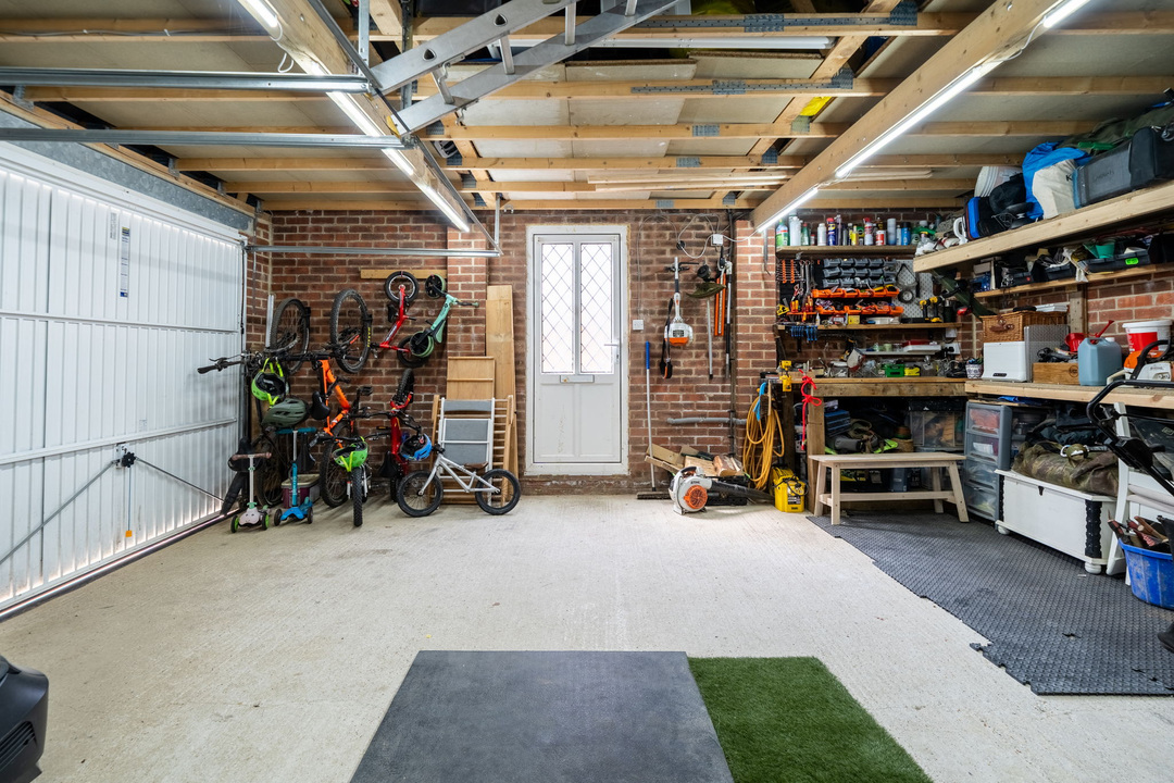 4 bed detached house for sale in Roman Lane, Southwater - Property Image 26