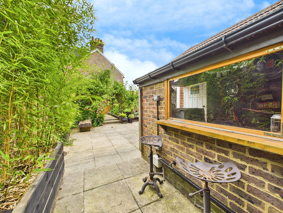 4 bed detached house for sale in Cambridge Road, Horsham  - Property Image 29