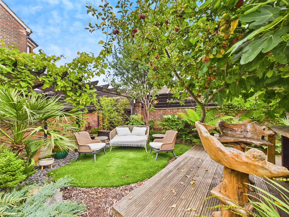 4 bed detached house for sale in Cambridge Road, Horsham  - Property Image 35