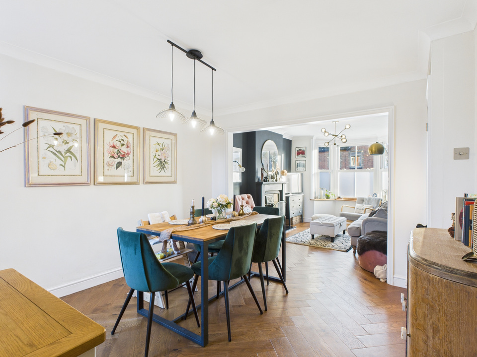 4 bed semi-detached house for sale in St Leonards Road, Horsham, West Sussex, RH13 6AP  - Property Image 10