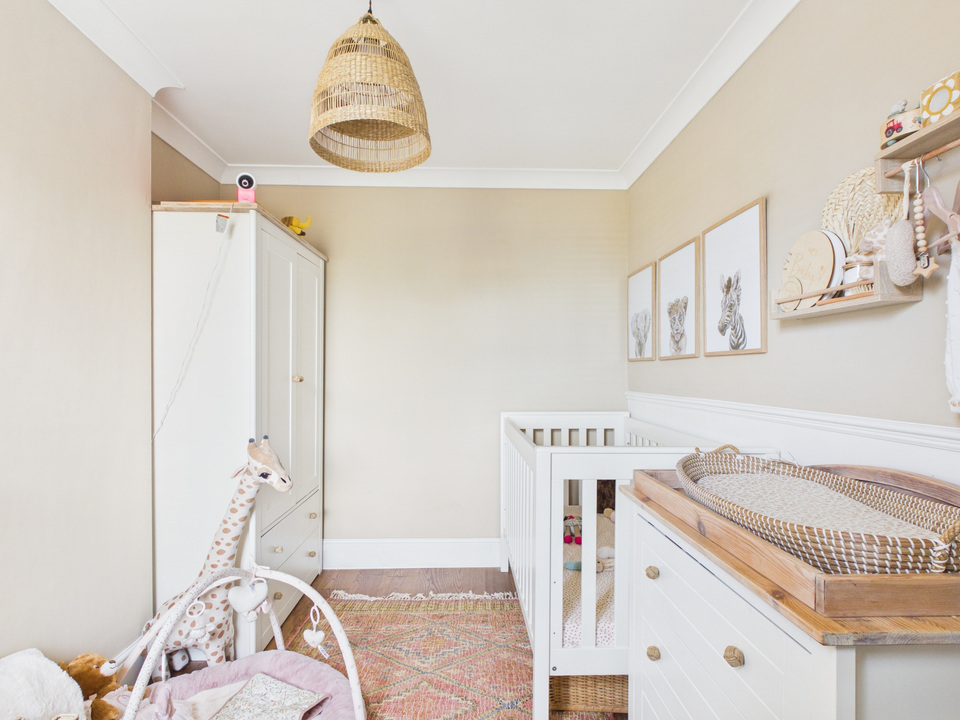 4 bed semi-detached house for sale in St Leonards Road, Horsham, West Sussex, RH13 6AP  - Property Image 16