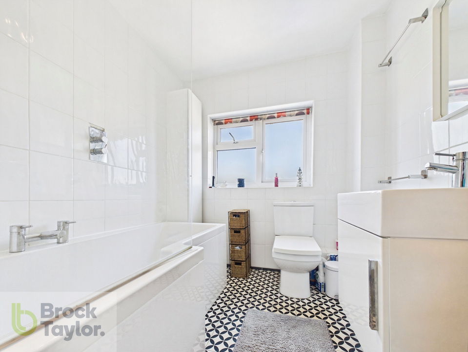 4 bed end of terrace house for sale in Staplefield Road, Cuckfield, West Sussex, RH17  - Property Image 21