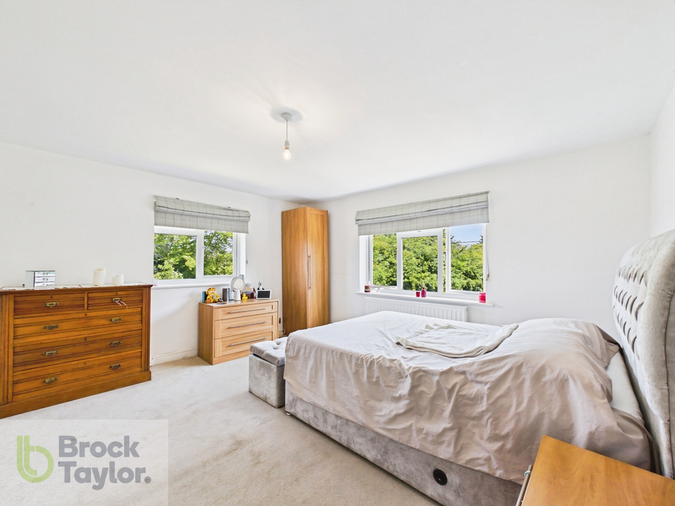 4 bed end of terrace house for sale in Staplefield Road, Cuckfield, West Sussex, RH17  - Property Image 20