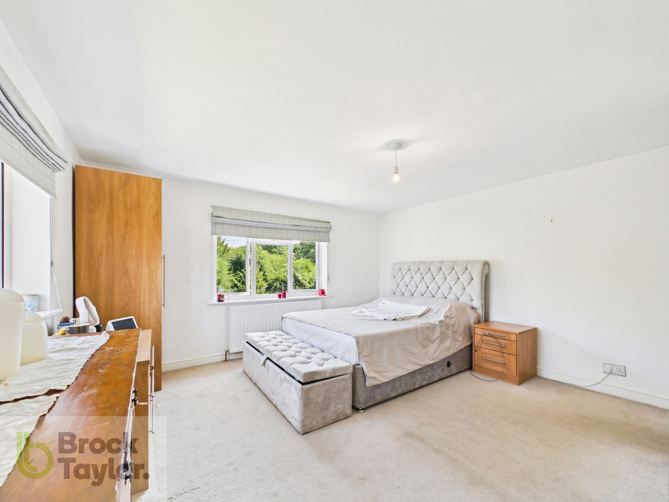 4 bed end of terrace house for sale in Staplefield Road, Cuckfield, West Sussex, RH17  - Property Image 19