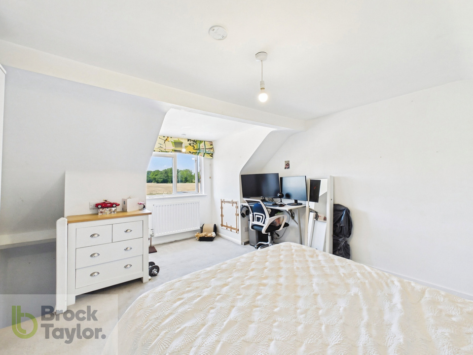 4 bed end of terrace house for sale in Staplefield Road, Cuckfield, West Sussex, RH17  - Property Image 26