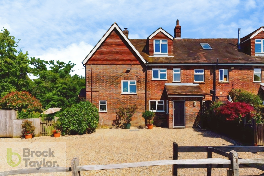 4 bed end of terrace house for sale in Staplefield Road, Cuckfield, West Sussex, RH17  - Property Image 27