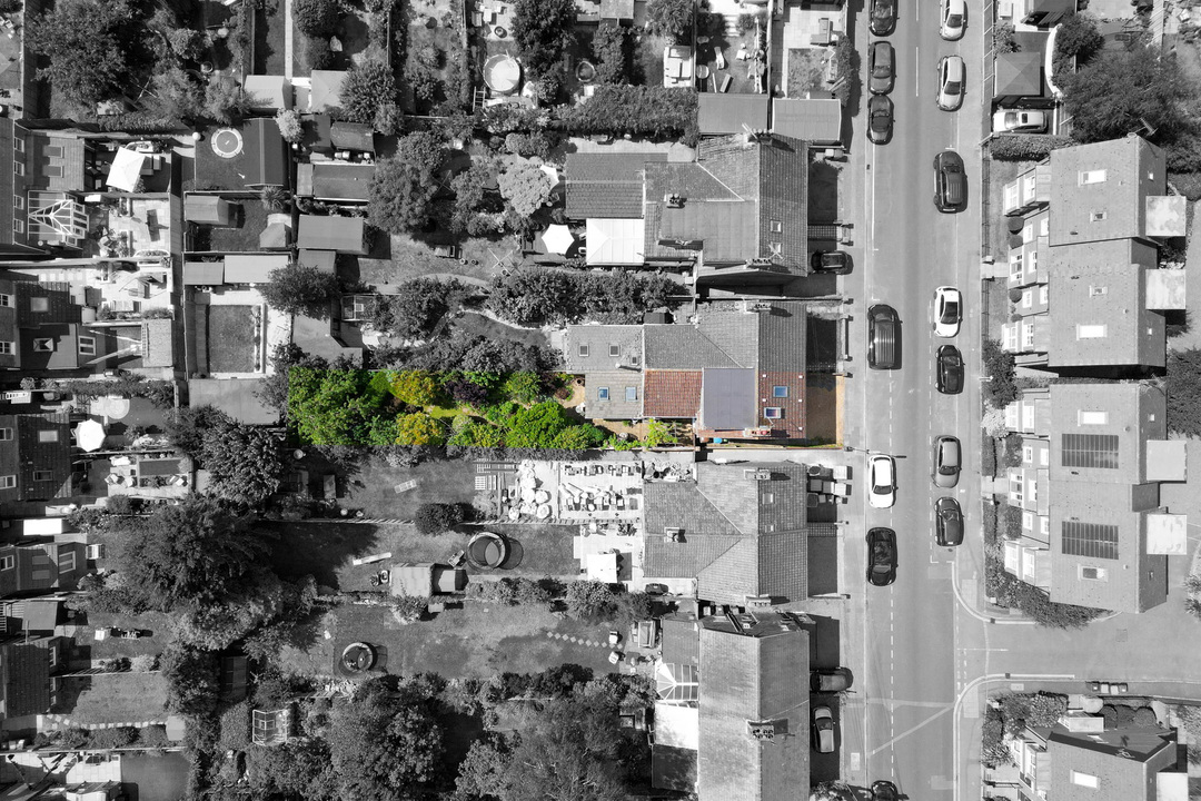 3 bed semi-detached house for sale in Oxford Road, Horsham  - Property Image 10