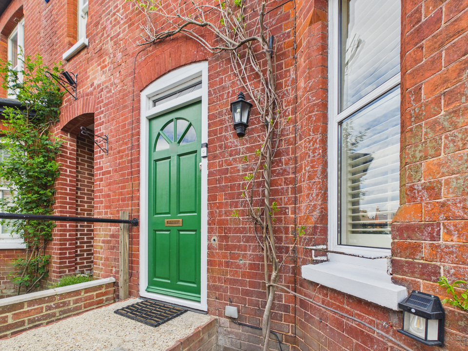 4 bed semi-detached house for sale in Arthur Road, Horsham  - Property Image 13