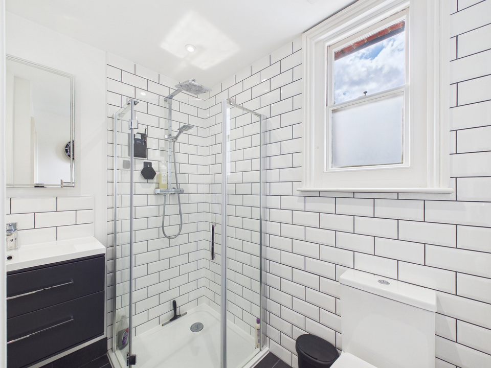 4 bed semi-detached house for sale in Arthur Road, Horsham  - Property Image 23