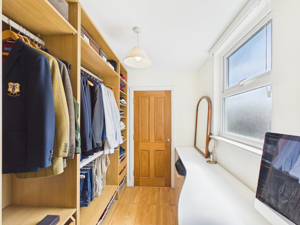 4 bed semi-detached house for sale in Arthur Road, Horsham  - Property Image 27