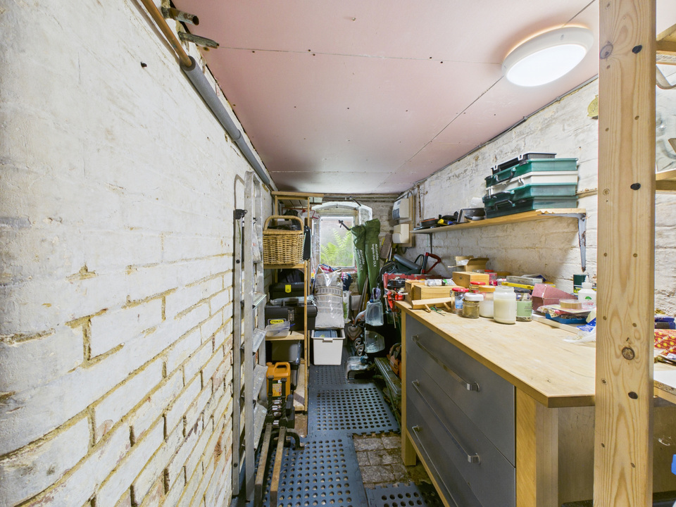 4 bed semi-detached house for sale in Arthur Road, Horsham  - Property Image 29