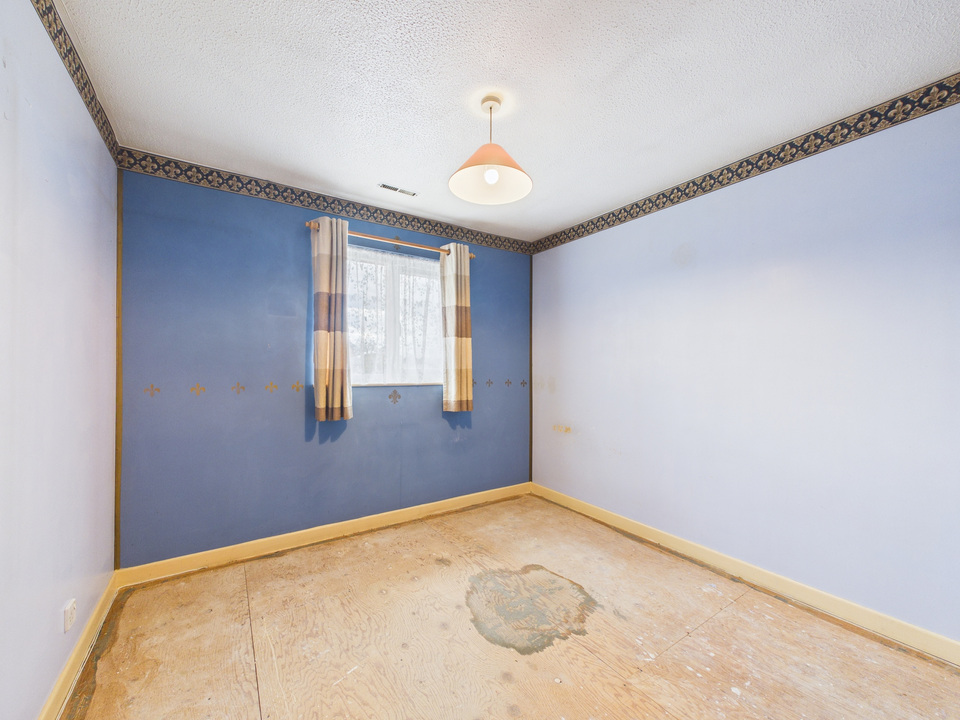 3 bed semi-detached house for sale in Singleton Road, Broadbridge Heath, Horsham, West Sussex - Property Image 5