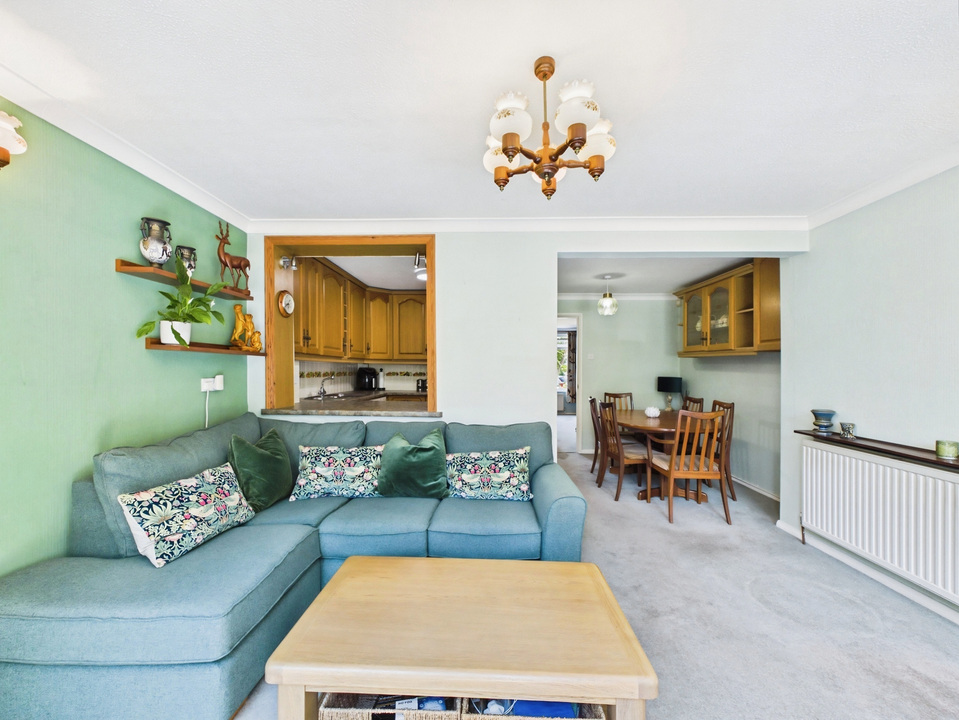3 bed terraced house for sale in Laughton Road, Horsham, West Sussex  - Property Image 12