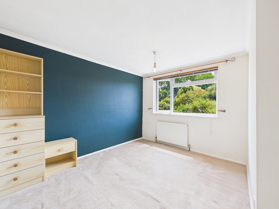 3 bed terraced house for sale in Laughton Road, Horsham, West Sussex  - Property Image 11