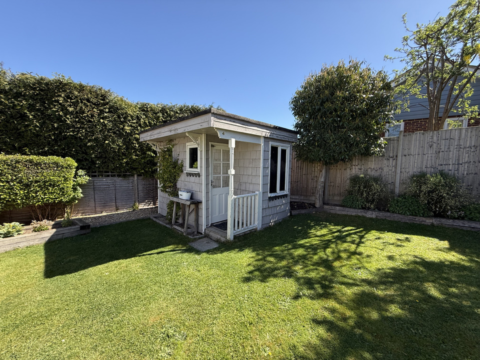 4 bed detached bungalow for sale in Lime Kiln Road, Mannings Heath  - Property Image 26
