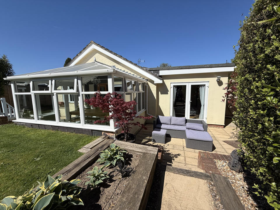 4 bed detached bungalow for sale in Lime Kiln Road, Mannings Heath  - Property Image 38