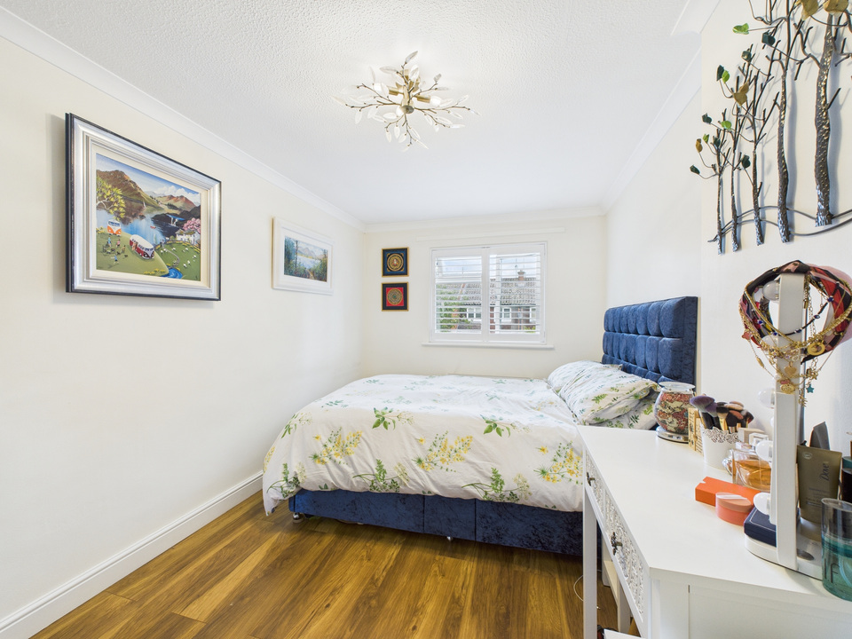 3 bed terraced house for sale in Beech Road, Horsham  - Property Image 15