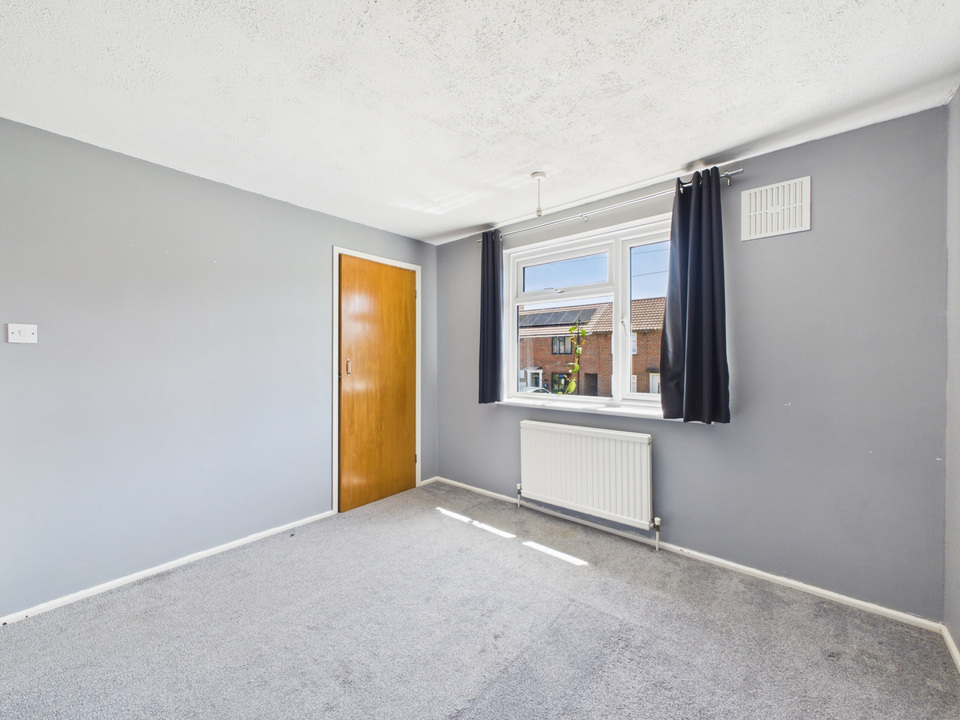 3 bed terraced house for sale in Sullington Mead, Broadbridge Heath  - Property Image 9