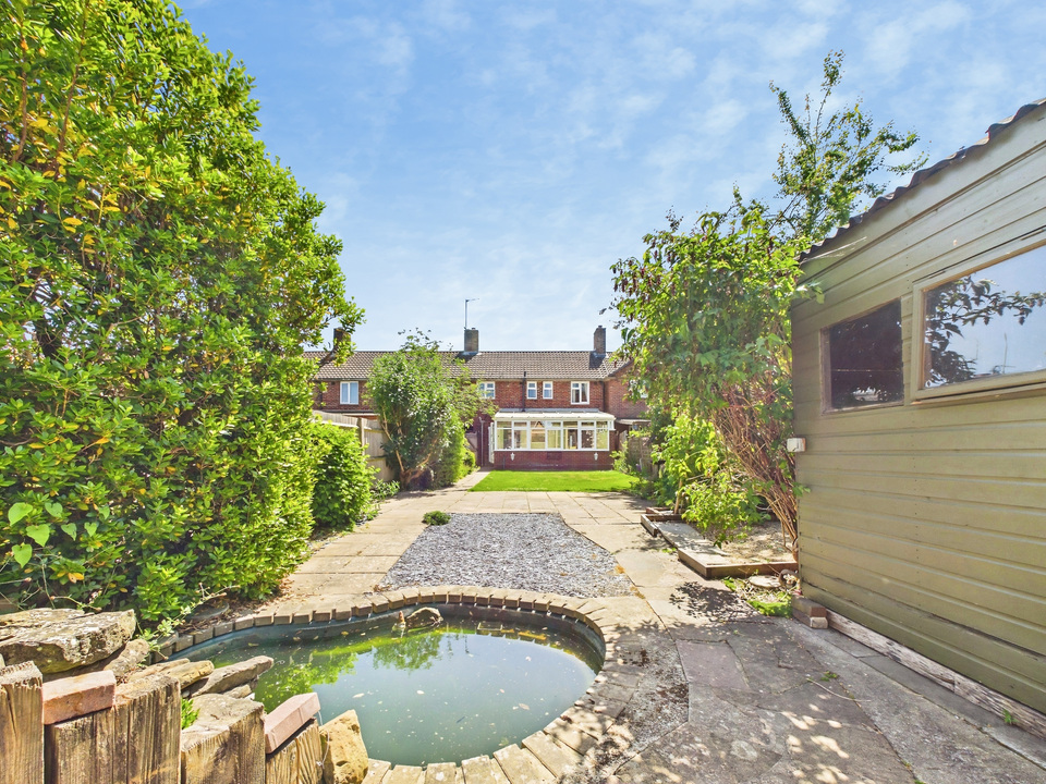 3 bed terraced house for sale in Sullington Mead, Broadbridge Heath  - Property Image 13