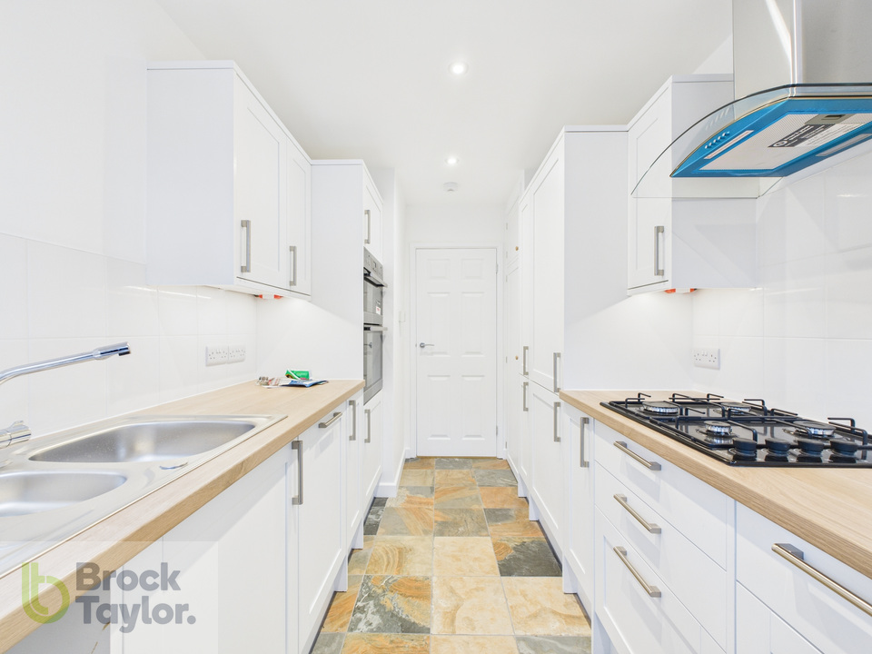 2 bed detached bungalow for sale in Turners Mill Close, Haywards Heath  - Property Image 3