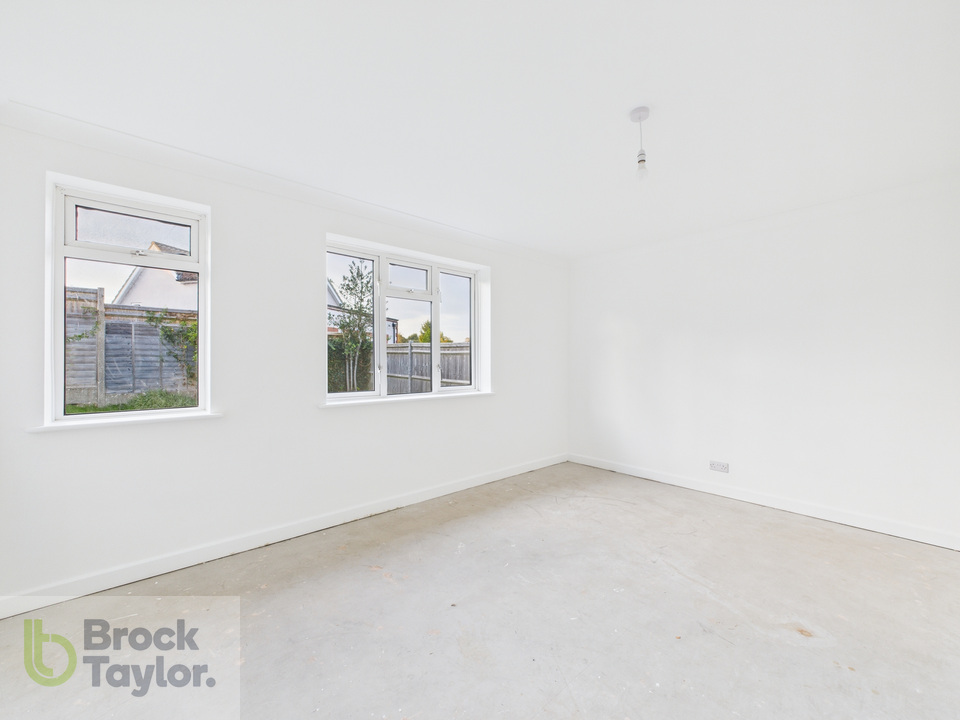 2 bed detached bungalow for sale in Turners Mill Close, Haywards Heath  - Property Image 8