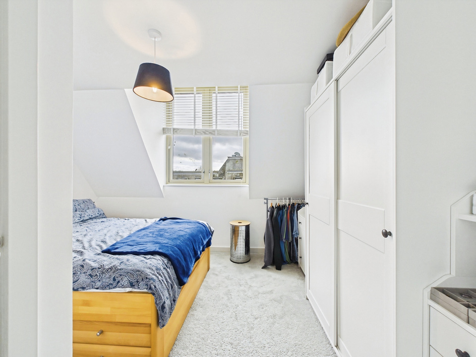 2 bed apartment for sale in Prewetts Mill Apartments, Mill Bay Lane, Horsham, West Sussex  - Property Image 6