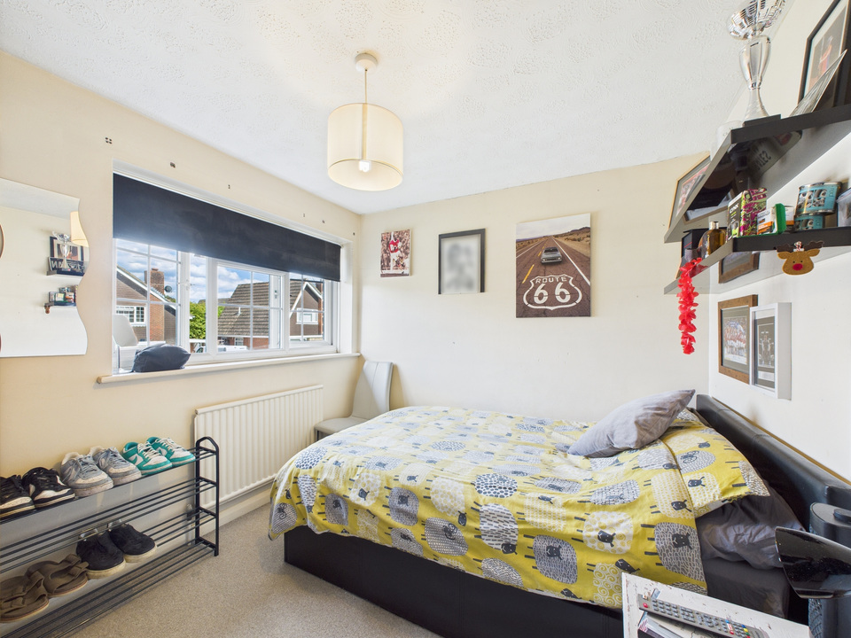 4 bed detached house for sale in Oaks Close, Horsham - Property Image 7