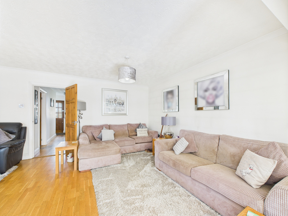 4 bed detached house for sale in Oaks Close, Horsham - Property Image 13