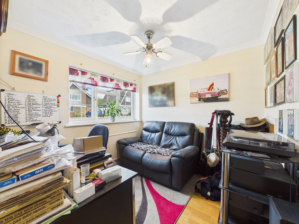 4 bed detached house for sale in Oaks Close, Horsham - Property Image 15