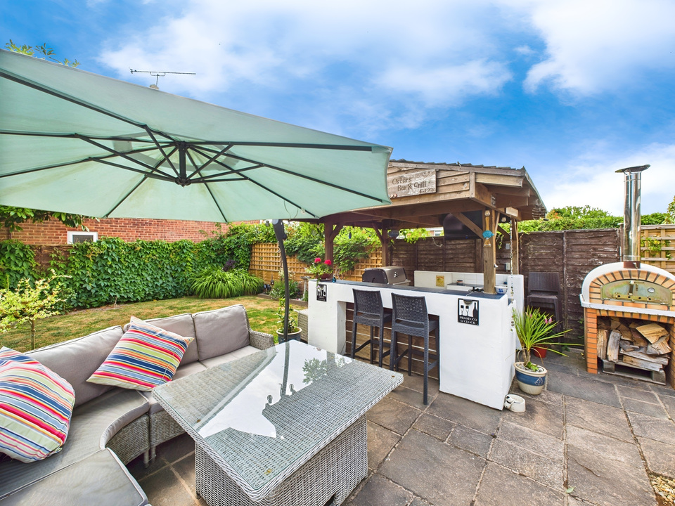 4 bed detached house for sale in Oaks Close, Horsham - Property Image 20