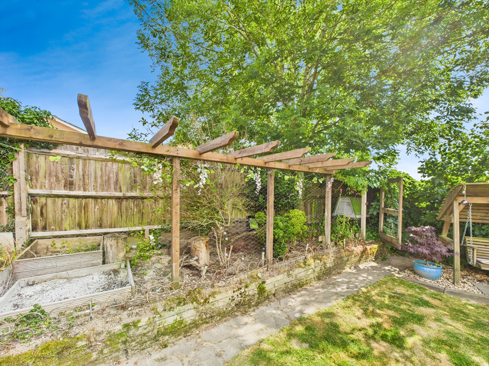 4 bed detached house for sale in Oaks Close, Horsham - Property Image 22