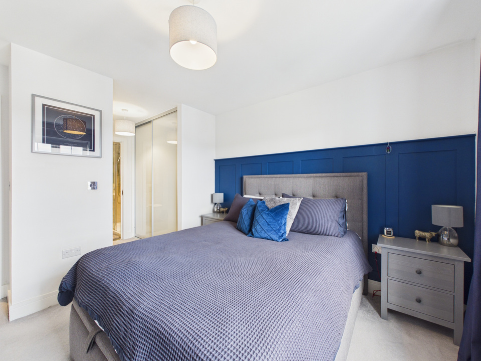 2 bed apartment for sale in The Mill, The Boulevard, Horsham  - Property Image 5