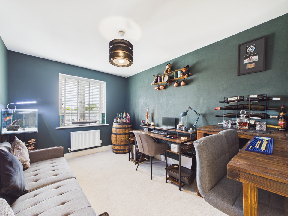 2 bed apartment for sale in The Mill, The Boulevard, Horsham  - Property Image 8