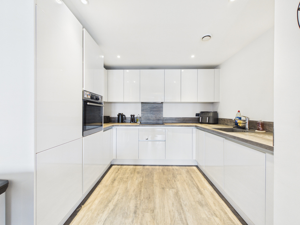 2 bed apartment for sale in The Mill, The Boulevard, Horsham  - Property Image 4
