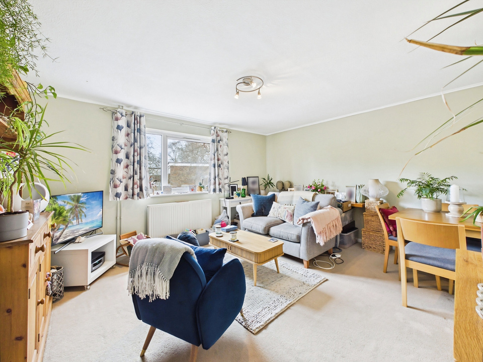 1 bed apartment for sale in Arrancourt, Gilligan Close, Horsham  - Property Image 6