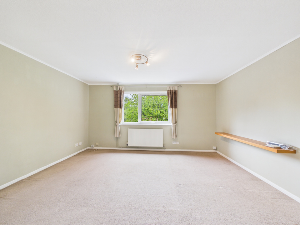 1 bed apartment for sale in Arrancourt, Gilligan Close, Horsham  - Property Image 3