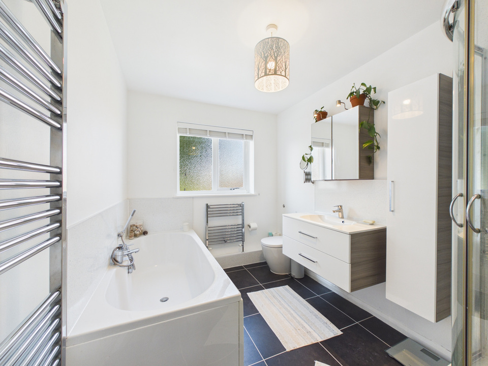 3 bed house for sale in Buttermere Close, Horsham, RH12 4GP  - Property Image 12