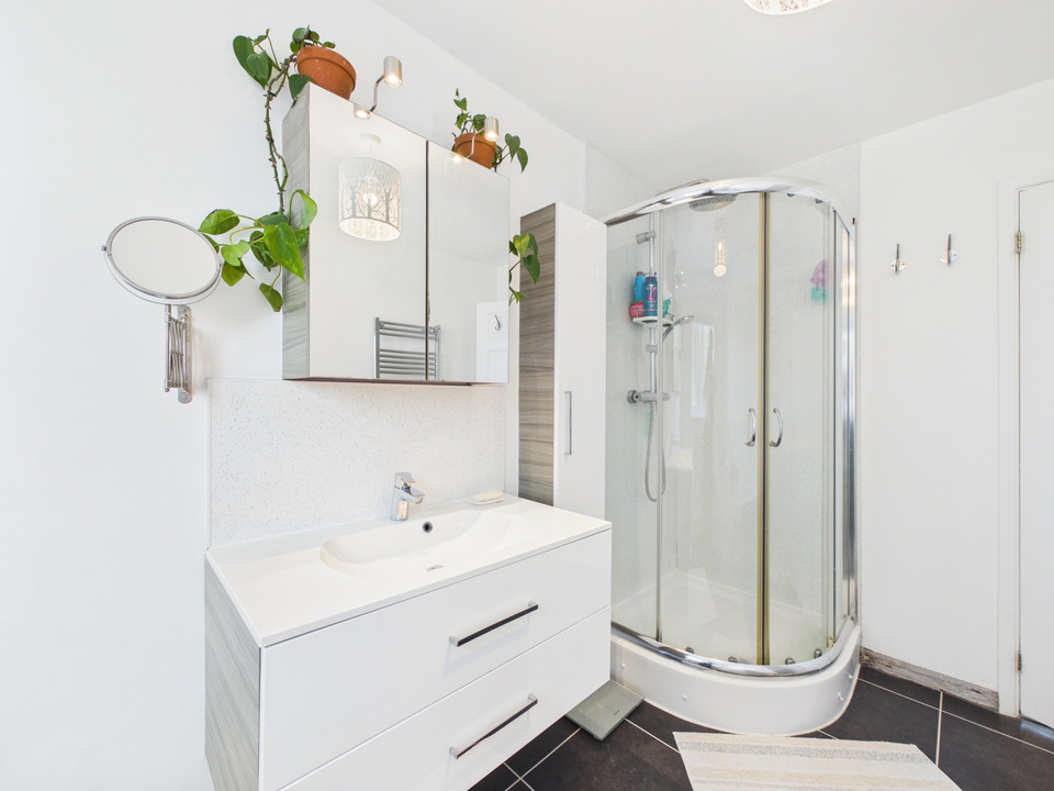 3 bed house for sale in Buttermere Close, Horsham, RH12 4GP  - Property Image 11