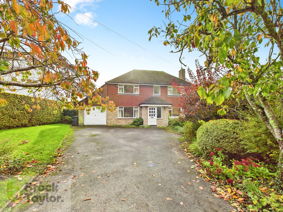 3 bed detached house for sale in Rose Cottage Lane, Staplefield
