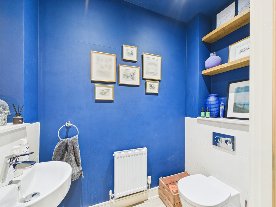 5 bed detached house for sale in Timms Close, Horsham, West Sussex  - Property Image 14