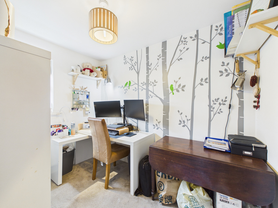 5 bed detached house for sale in Timms Close, Horsham, West Sussex  - Property Image 18