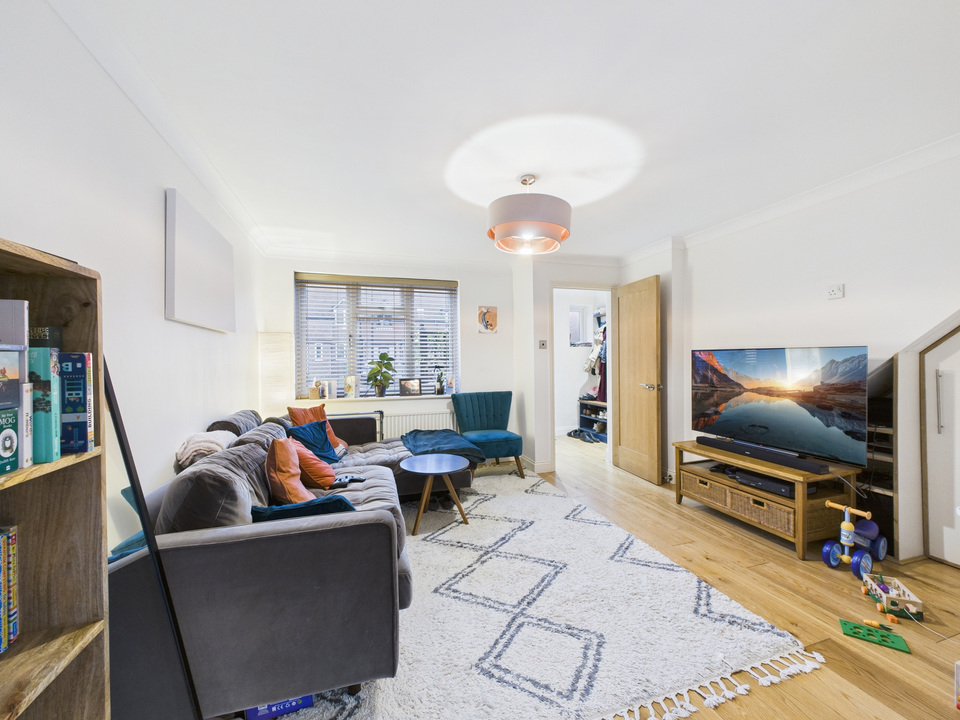 3 bed terraced house for sale in Coleridge Close, Horsham, Horsham, West Sussex  - Property Image 2