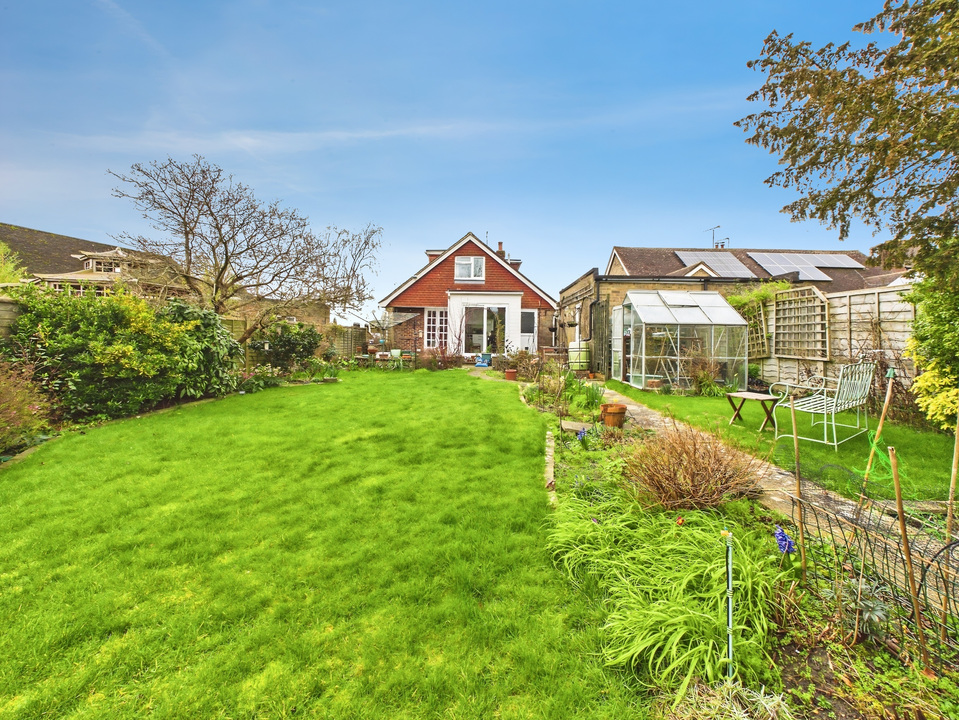 3 bed for sale in Barleycroft, Cowfold, Horsham, West Sussex  - Property Image 2