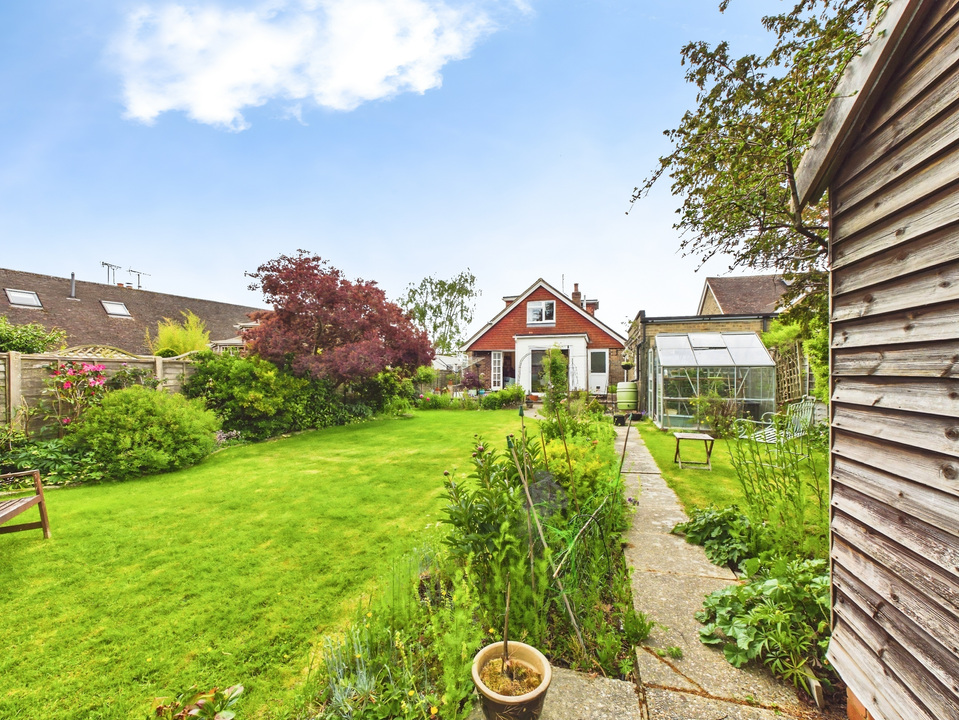 3 bed for sale in Barleycroft, Cowfold, Horsham, West Sussex  - Property Image 2